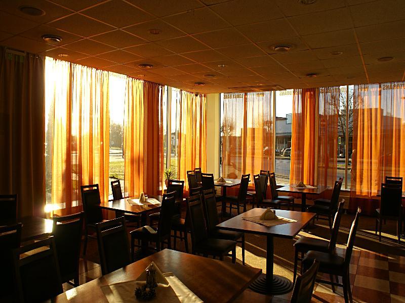 Rija Bauska Hotel Dış mekan fotoğraf