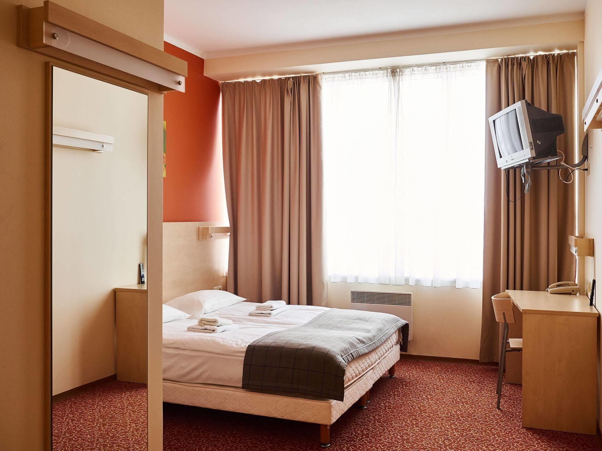 Rija Bauska Hotel Dış mekan fotoğraf